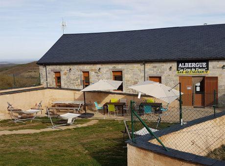 Albergue De Peregrino Cruz De Fierro フォンセバドン エクステリア 写真