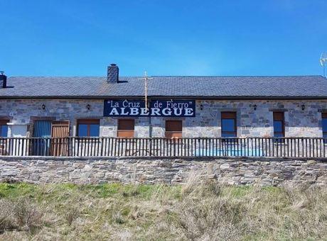 Albergue De Peregrino Cruz De Fierro フォンセバドン エクステリア 写真